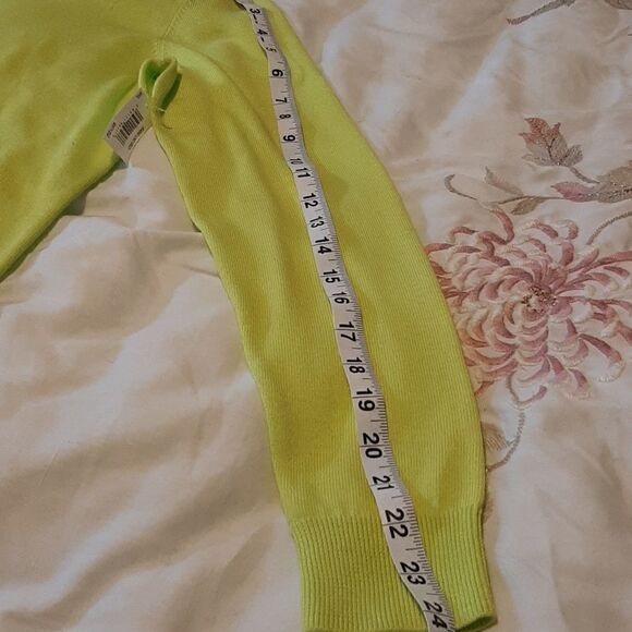 Amazon essential lime green sweater NWT Size S - Picture 7 of 10